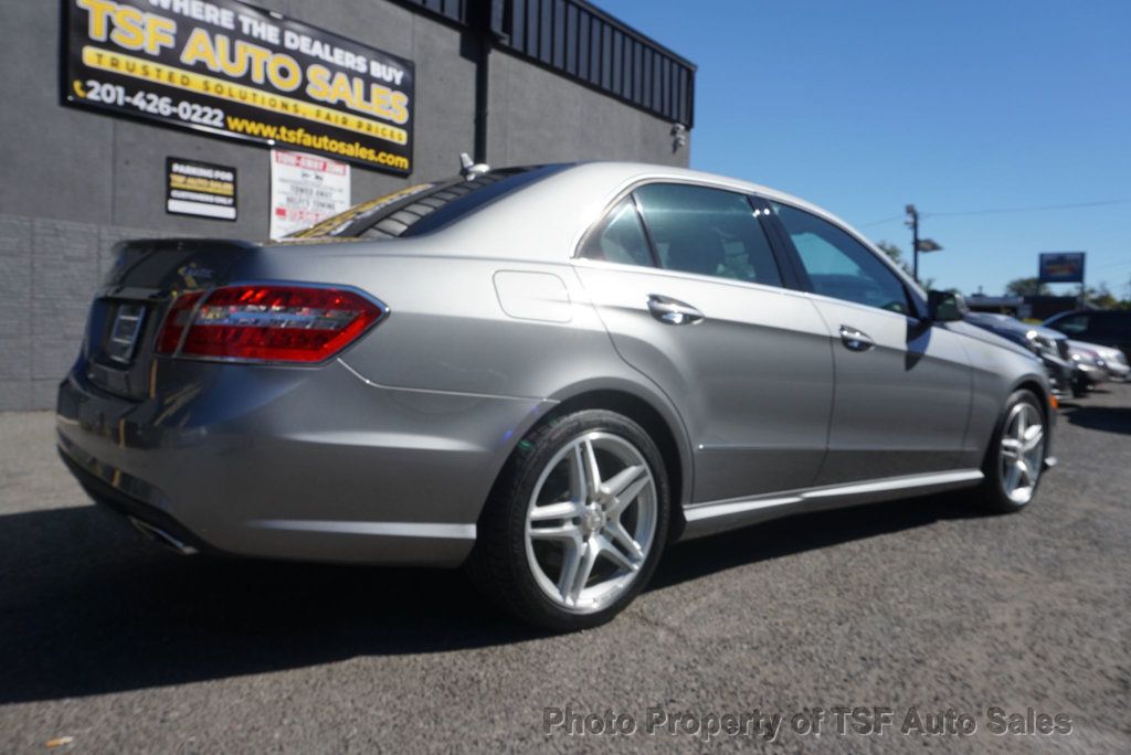 2011 Mercedes-Benz E-Class E550 4MATIC MASSAGE/DYNAMIC/HOT&COOL SEATS VERY LOW MILES  - 23093506 - 6