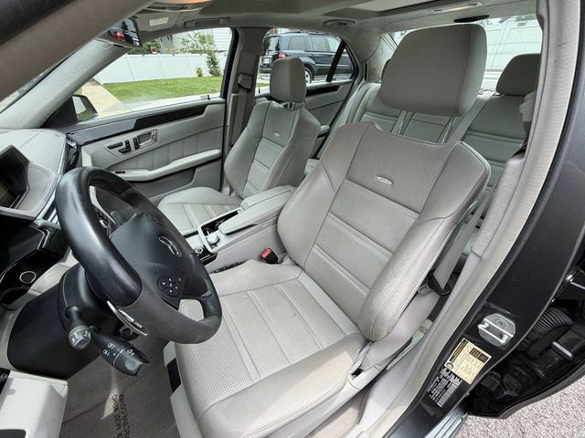 2011 Mercedes-Benz E-Class E63 AMG, SUNROOF, AMG PERFORMANCE PKG, NAVI, DRIVE ASSISTANCE - 23039695 - 9