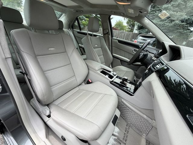 2011 Mercedes-Benz E-Class E63 AMG, SUNROOF, AMG PERFORMANCE PKG, NAVI, DRIVE ASSISTANCE - 23039695 - 11