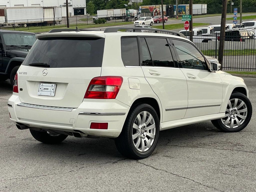2011 Mercedes Benz GLK 350 photo 2