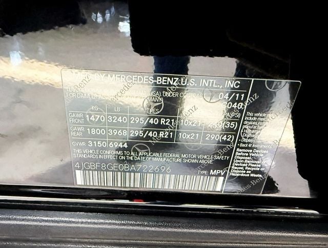 2011 Mercedes-Benz GL-Class 4MATIC 4dr GL 550 - 22928357 - 40