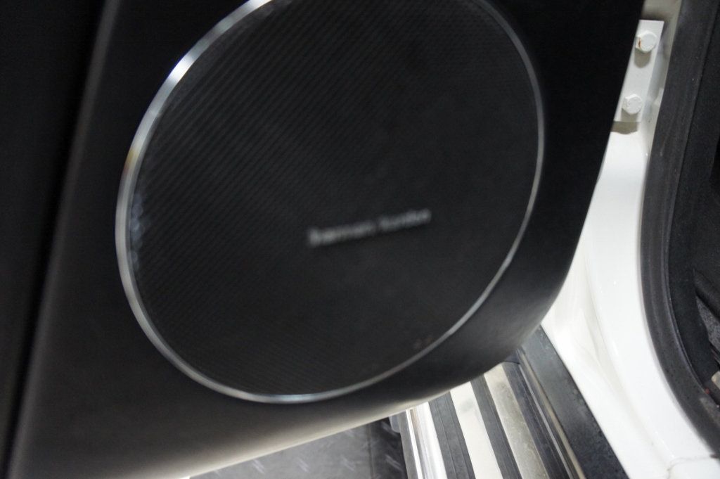 2011 Mercedes-Benz G-Class Classy, Fun, Powerful! Low Mileage! - 21823987 - 33