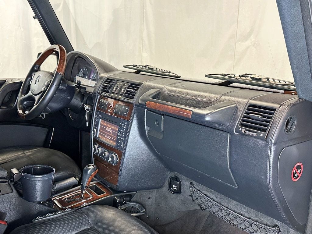 2011 Mercedes-Benz G-Class G 550 4MATIC 4dr G550 - 23026652 - 24