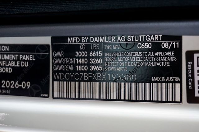 2011 Mercedes-Benz G-Class *G55 AMG* *White/Brown* *Designo Interior* *V8 Supercharged* - 23073608 - 17