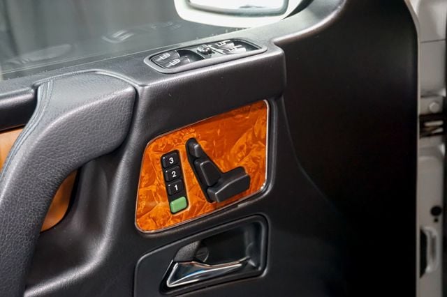 2011 Mercedes-Benz G-Class *G55 AMG* *White/Brown* *Designo Lthr* *V8 S/C* *Only 61k Miles* - 23006890 - 77