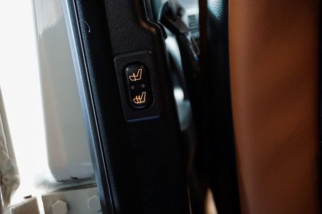 2011 Mercedes-Benz G-Class *G55 AMG* *White/Brown* *Designo Lthr* *V8 S/C* *Only 61k Miles* - 23006890 - 84