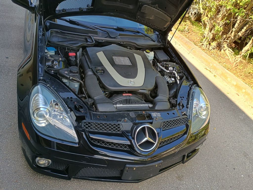 2011 Mercedes-Benz SLK SLK300 AMG Sport Clean Carfax - 23027666 - 12