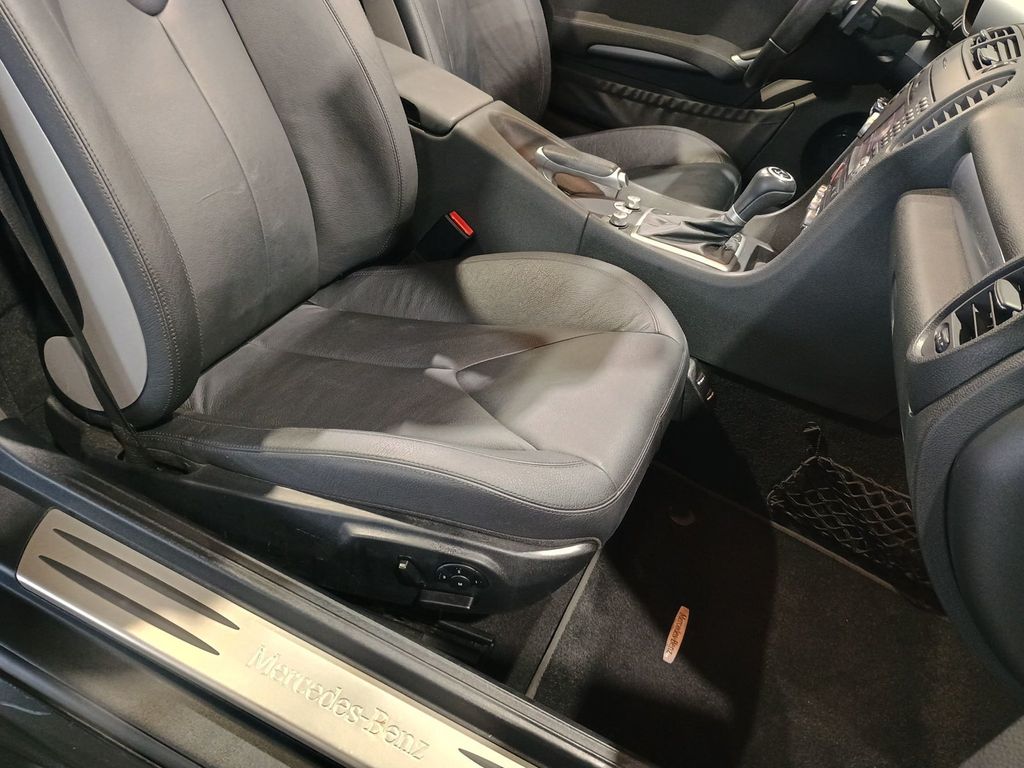 2011 Mercedes-Benz SLK SLK300 AMG Sport Clean Carfax - 23027666 - 36