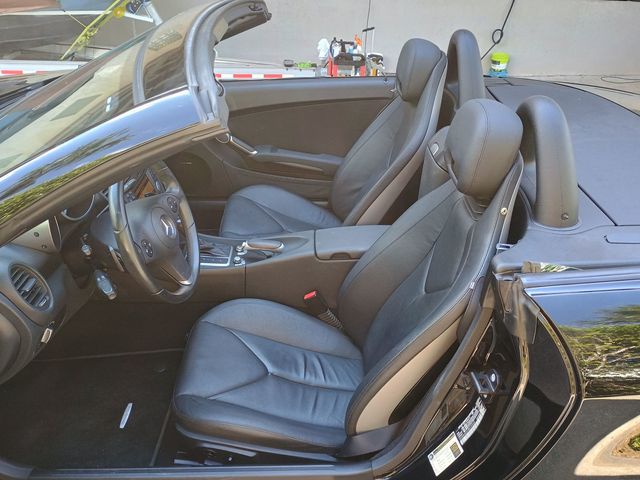 2011 Mercedes-Benz SLK SLK300 AMG Sport Clean Carfax - 23027666 - 4