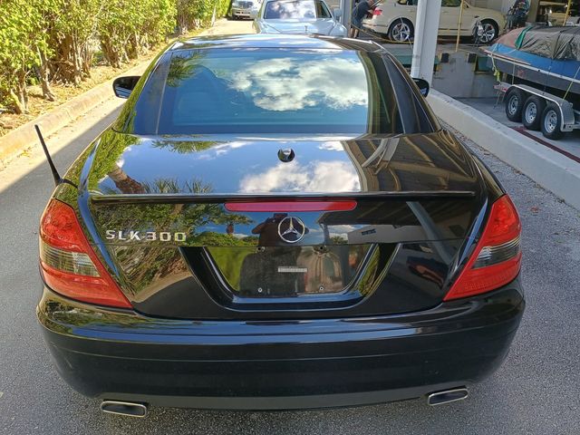 2011 Mercedes-Benz SLK SLK300 AMG Sport Clean Carfax - 23027666 - 8