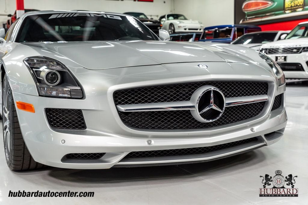 2011 Mercedes-Benz SLS AMG 2dr Coupe SLS AMG - 22585818 - 11