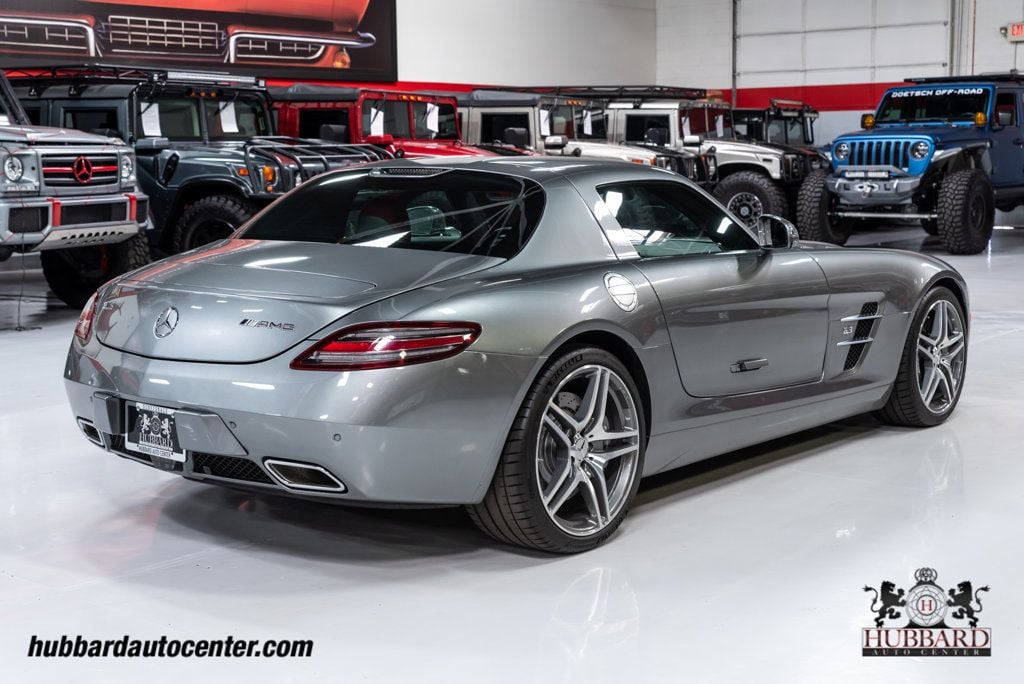 2011 Mercedes-Benz SLS AMG 2dr Coupe SLS AMG - 22728579 - 32