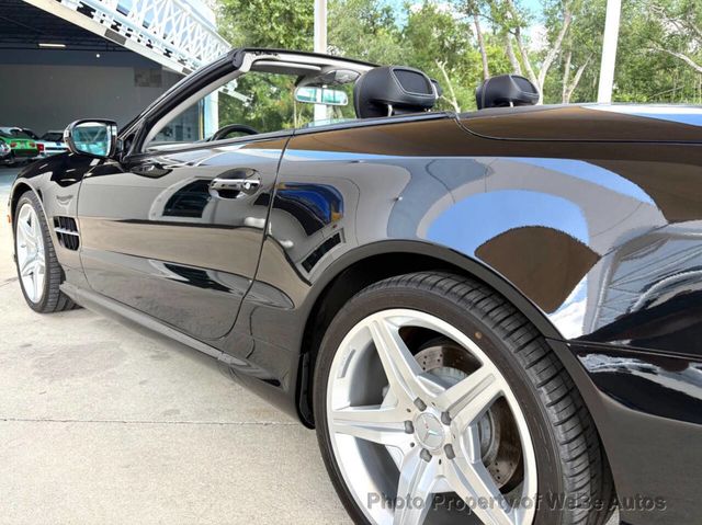 2011 Mercedes-Benz SL-Class 2dr Roadster SL 550 - 23051504 - 13