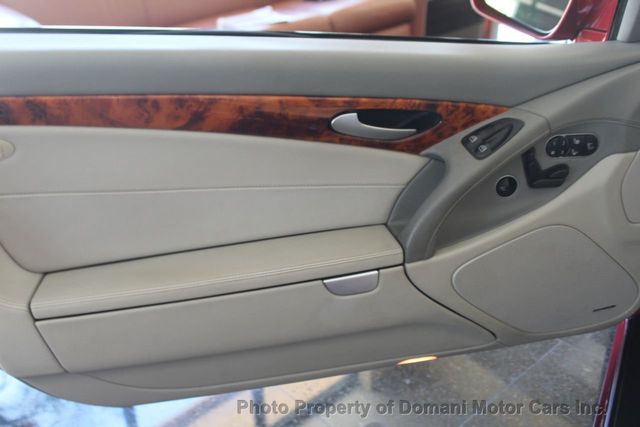 2011 Mercedes-Benz SL-Class ORIGINALLY $ 103,475 AND ALWAYS SERVICED , 2 OWNER - 21044584 - 12