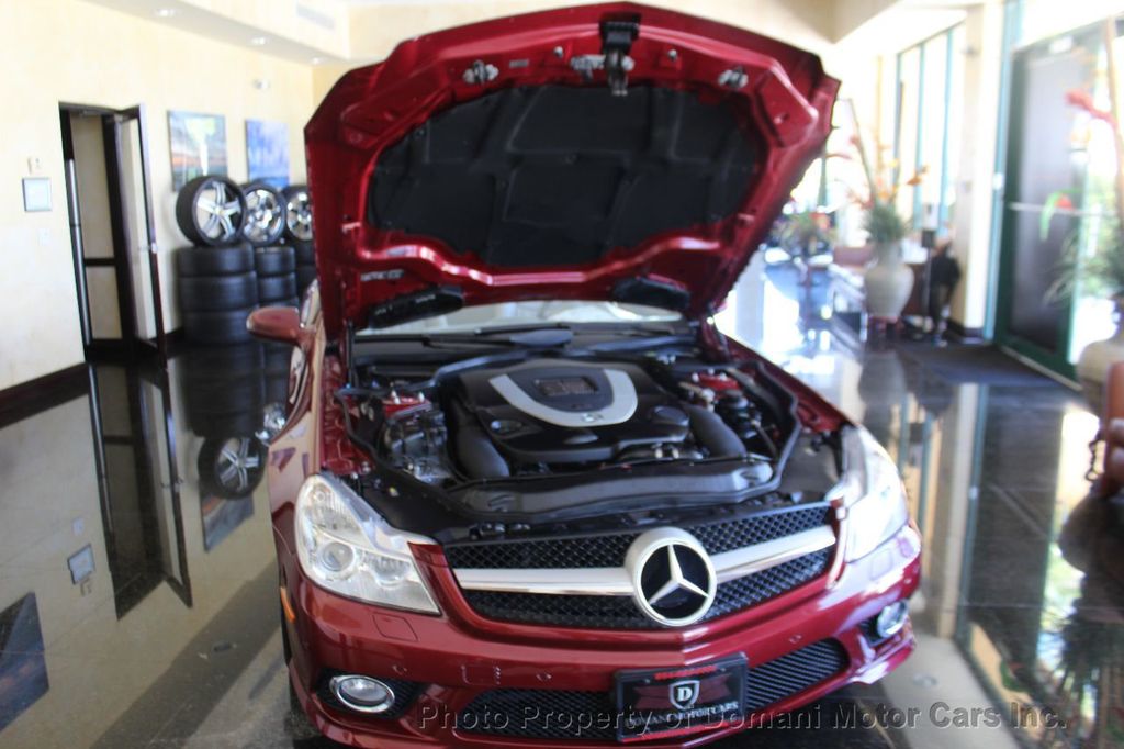 2011 Mercedes Benz SL photo 15