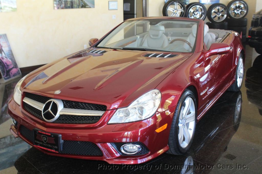 2011 Mercedes Benz SL photo 3