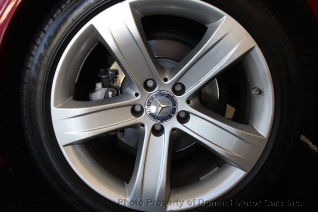 2011 Mercedes Benz SL photo 21