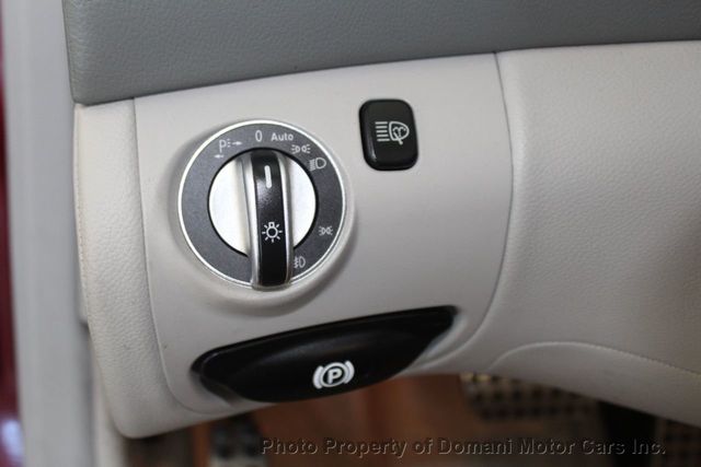 2011 Mercedes-Benz SL-Class ORIGINALLY $ 103,475 AND ALWAYS SERVICED , 2 OWNER - 21044584 - 33