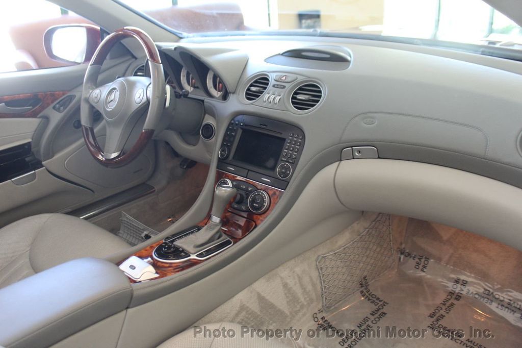 2011 Mercedes Benz SL photo 37