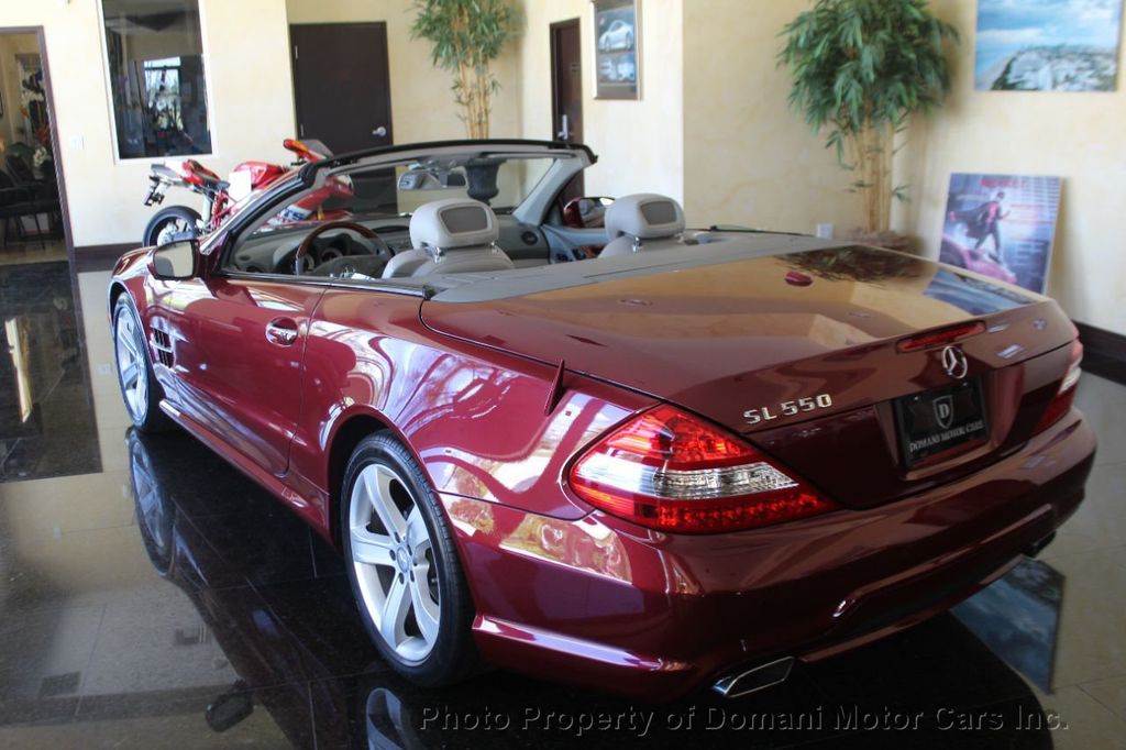2011 Mercedes Benz SL photo 40