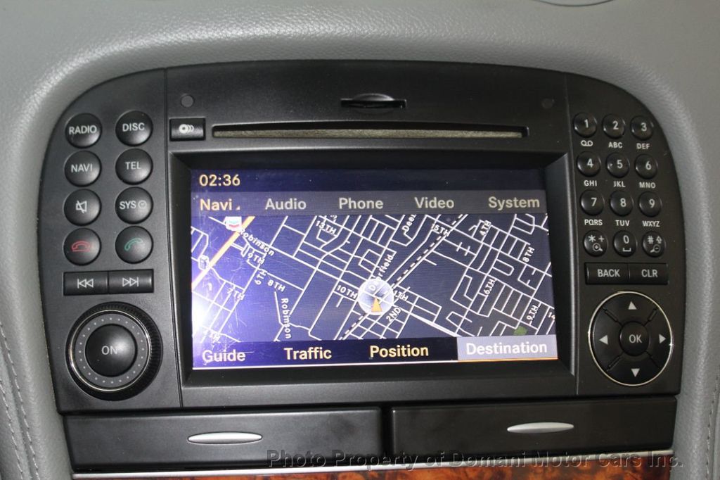 2011 Mercedes Benz SL photo 6