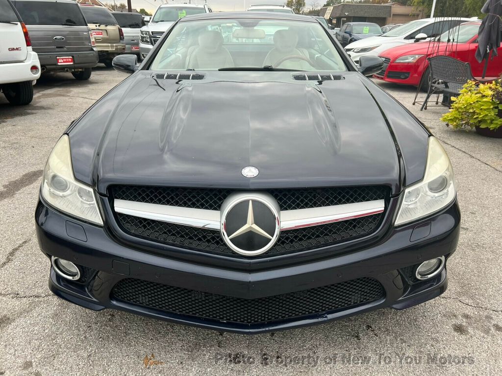 2011 Mercedes Benz SL 550 photo 17