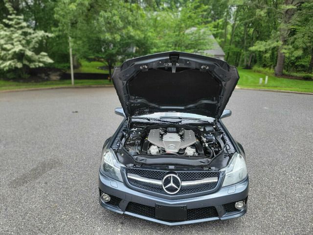 2011 Mercedes-Benz SL-Class SL63 AMG - 22846844 - 13