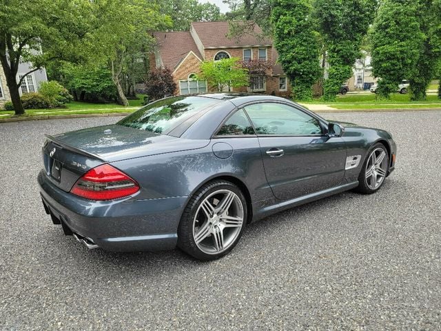 2011 Mercedes-Benz SL-Class SL63 AMG - 22846844 - 14