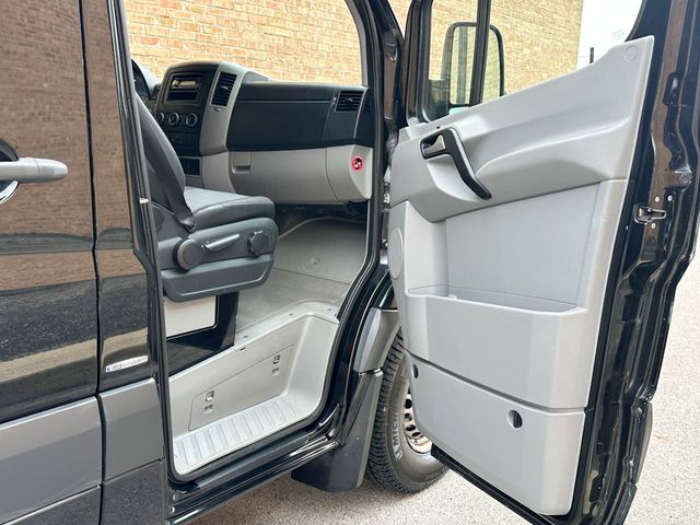 2011 Mercedes-Benz Sprinter Passenger 2500 - 23056482 - 17