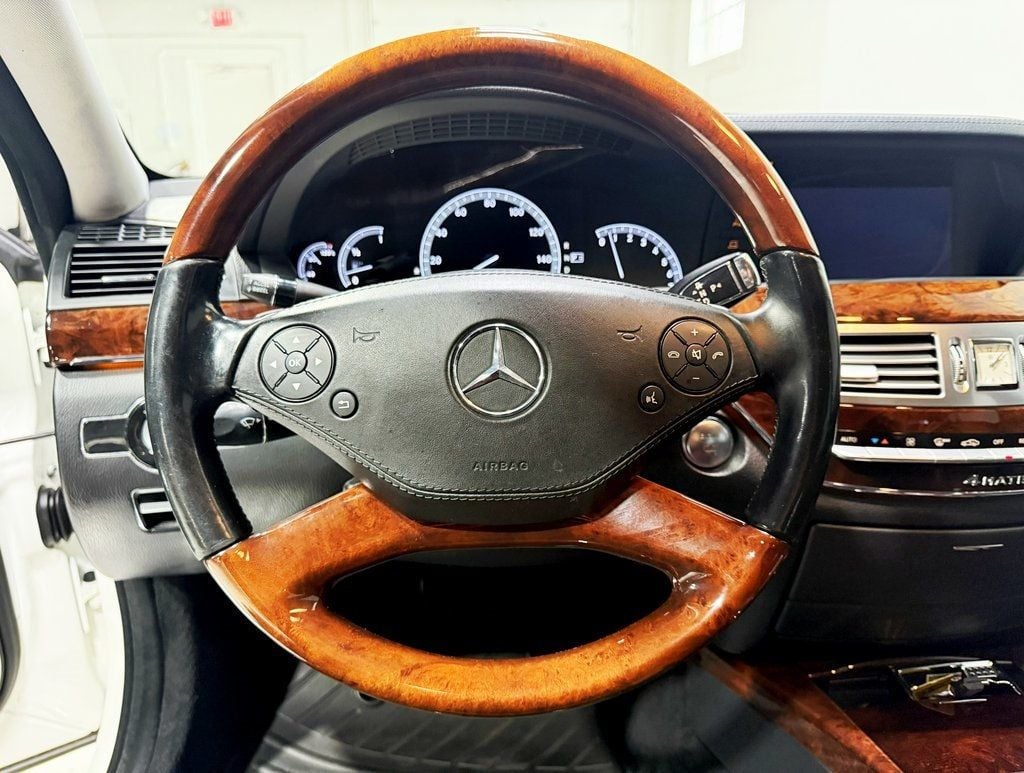 2011 Mercedes-Benz S-Class 4dr Sedan S 550 4MATIC - 22936013 - 10