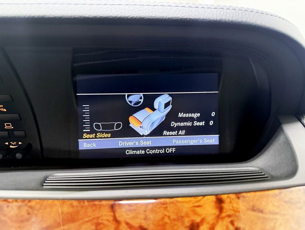 2011 Mercedes-Benz S-Class 4dr Sedan S 550 4MATIC - 22936013 - 19