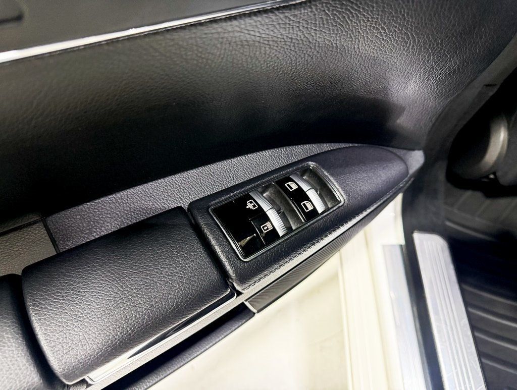 2011 Mercedes-Benz S-Class 4dr Sedan S 550 4MATIC - 22936013 - 41