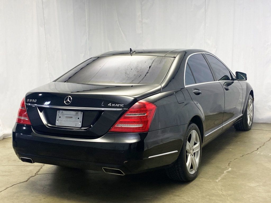 2011 Mercedes-Benz S-Class 4dr Sedan S 550 4MATIC - 22954553 - 10