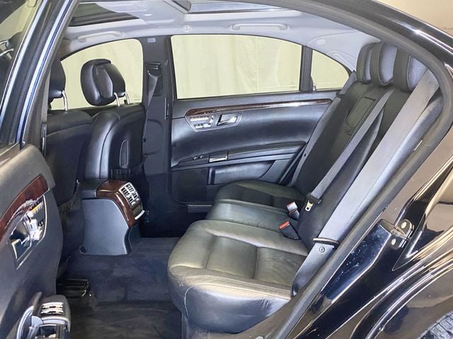 2011 Mercedes-Benz S-Class 4dr Sedan S 550 4MATIC - 22954553 - 17