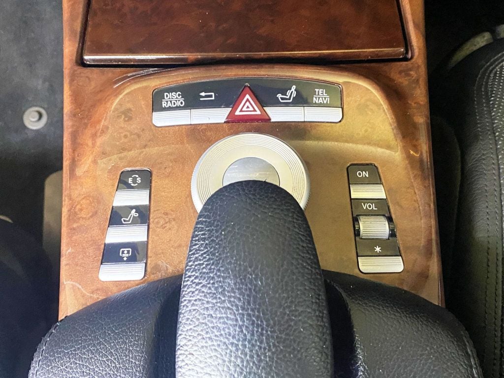 2011 Mercedes-Benz S-Class 4dr Sedan S 550 4MATIC - 22954553 - 35