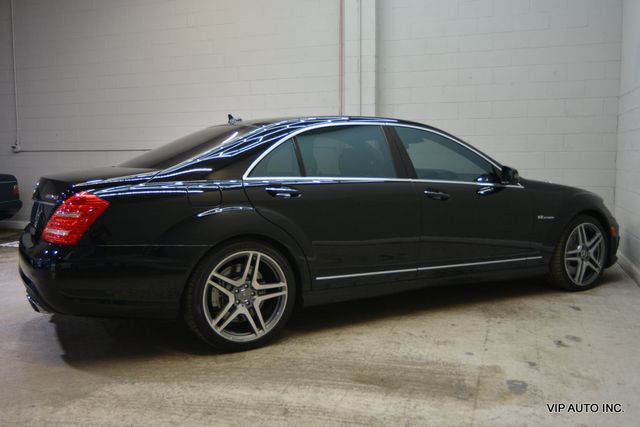 2011 Mercedes-Benz S-Class 4dr Sedan S 63 AMG RWD - 22990089 - 31