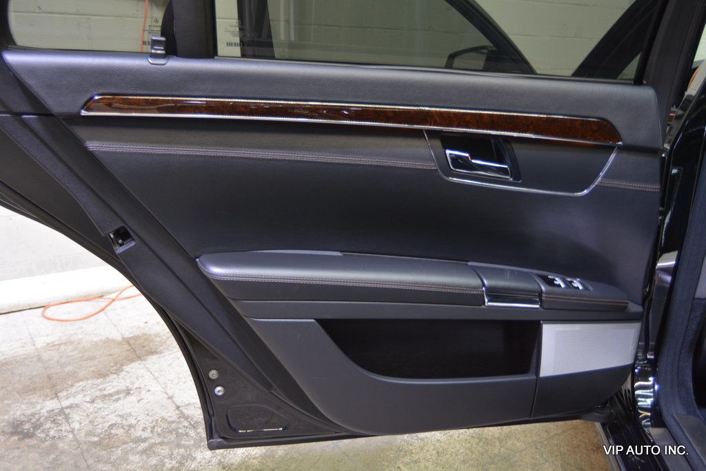 2011 Mercedes-Benz S-Class 4dr Sedan S 63 AMG RWD - 22990089 - 8