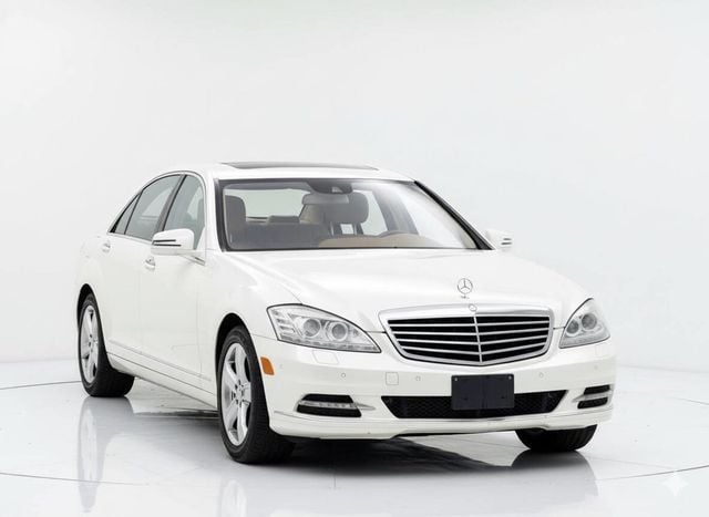 2011 Mercedes-Benz S-Class S 550 4MATIC AWD 4dr Sedan - 22850384 - 3