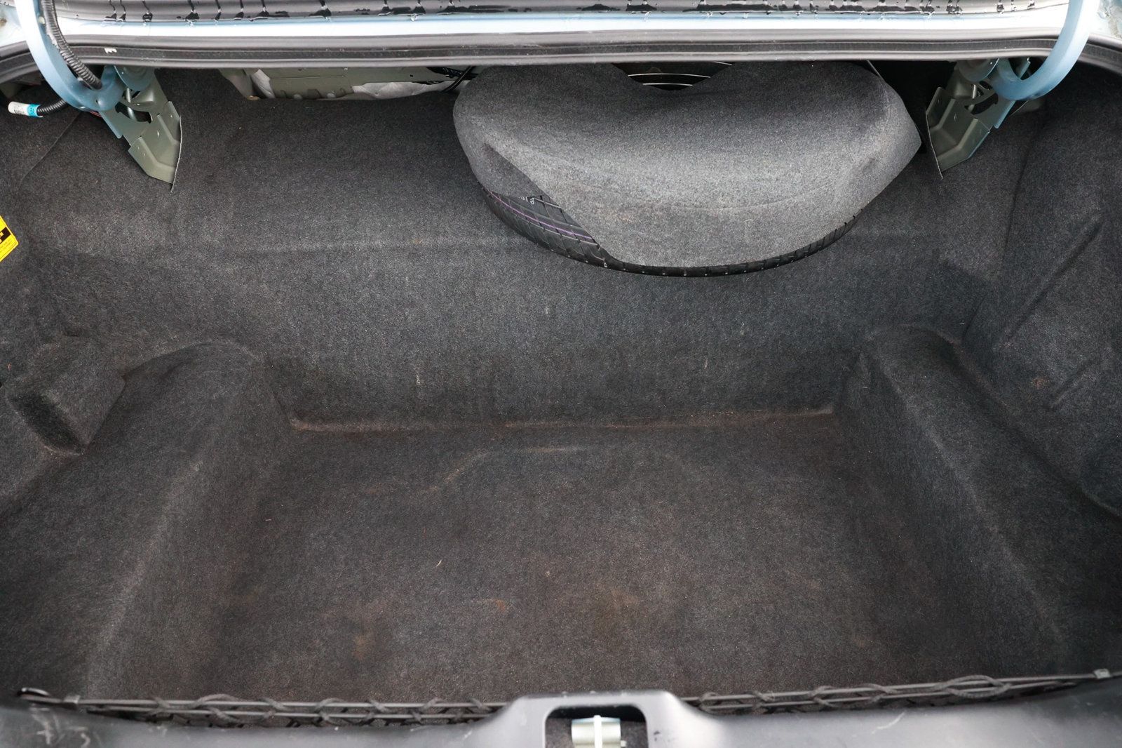 2011 Mercury Grand Marquis LS photo 21