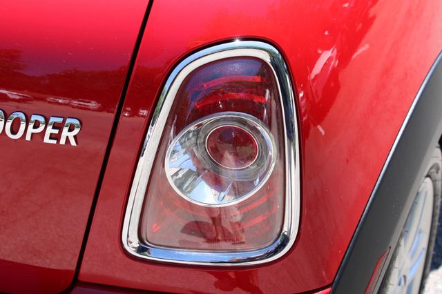 2011 MINI Cooper Convertible  - 23067942 - 13