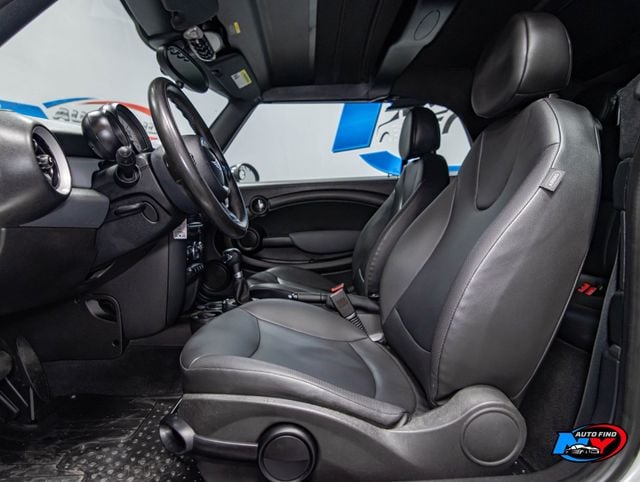 2011 MINI Cooper Convertible CLEAN CARFAX, CONVERTIBLE, HEATED SEATS, COLD WEATHER PKG - 22975860 - 14