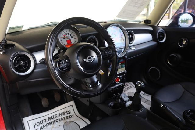 2011 Mini Cooper Hardtop 2 Door  - 23049592 - 12
