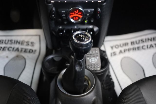 2011 Mini Cooper Hardtop 2 Door  - 23049592 - 35