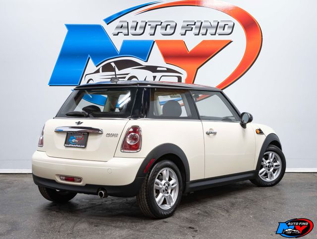 2011 MINI Cooper Hardtop 2 Door CLEAN CARFAX, PAN SUNROOF, PREMIUM PKG, CONVENIENCE PKG  - 22621067 - 2