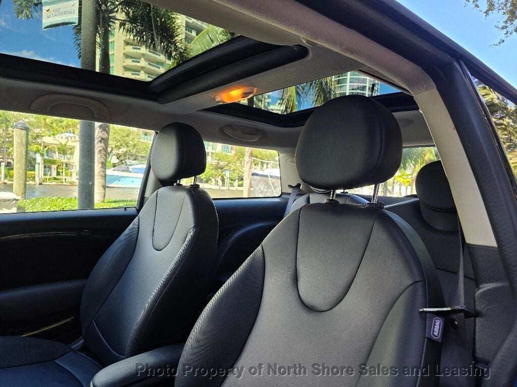 2011 MINI Cooper Hardtop 2 Door One Owner - 22923425 - 9