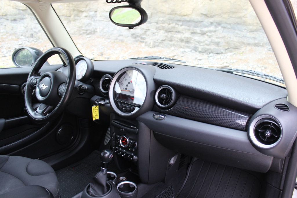 2011 MINI Cooper S Clubman  - 22881616 - 17