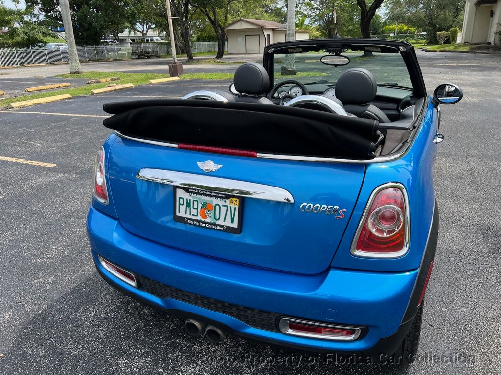 2011 MINI Cooper S Convertible Automatic Premium Package - 22606754 - 17