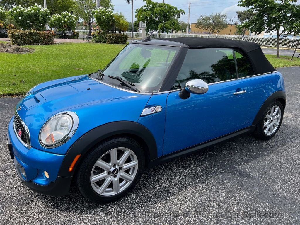 2011 MINI Cooper S Convertible Automatic Premium Package - 22606754 - 30