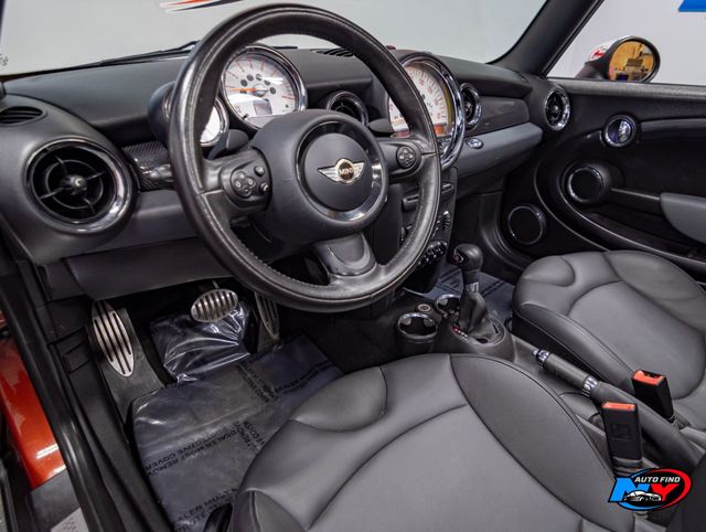 2011 MINI Cooper S Convertible CLEAN CARFAX, CONVERTIBLE, HEATED SEATS, COLD WEATHER PKG - 22961352 - 13