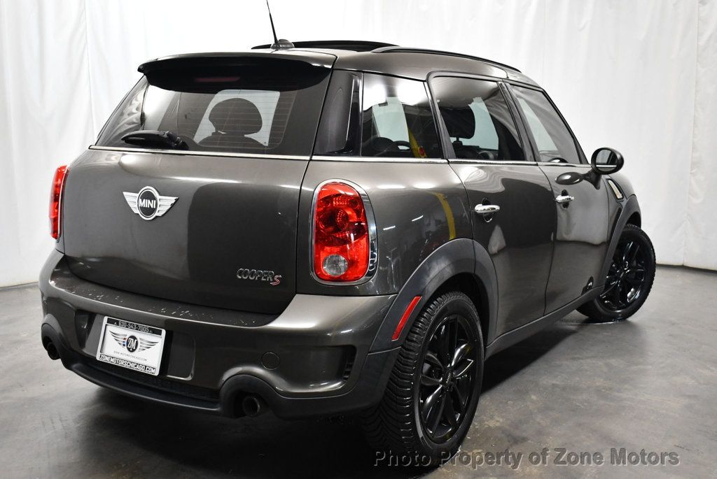 2011 Mini Cooper S photo 14